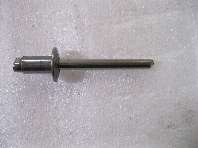 Chevrolet-Gmc Rivet-11610383