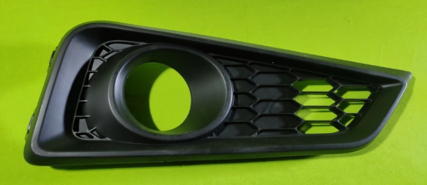 Honda Garnish,R.Fr,Fog-71102-T9A-T50