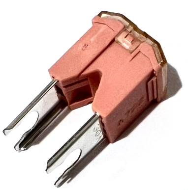 Mitsubishi Mitsubishi Fuse - 20 Amp-Mu840030