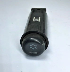 Mitsubishi Switch A/C-Mr227661