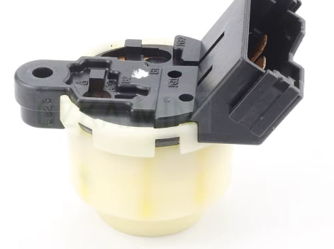 Mitsubishi Switch Assy Eng-Mn101598