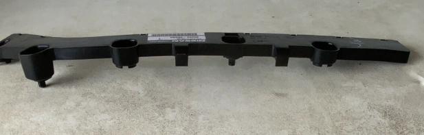 Nissan-Renault-Infiniti Bracket-85222-Ea500