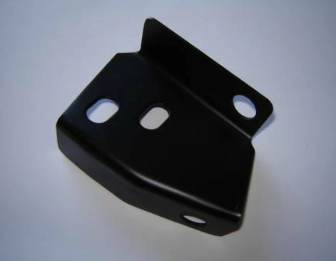 Nissan-Renault-Infiniti Brkt Bpr Side Rh-62046-95F0A