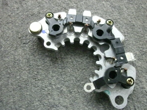 Nissan-Renault-Infiniti Diode Assy-23124-47N13