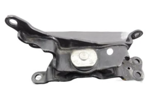 Nissan-Renault-Infiniti Insulator-Front-11220-01A01