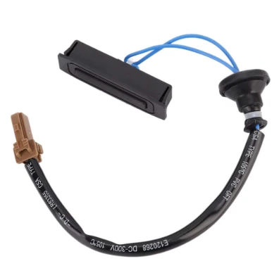 Nissan-Renault-Infiniti Wstrip Trunk Li-84830-Ed900