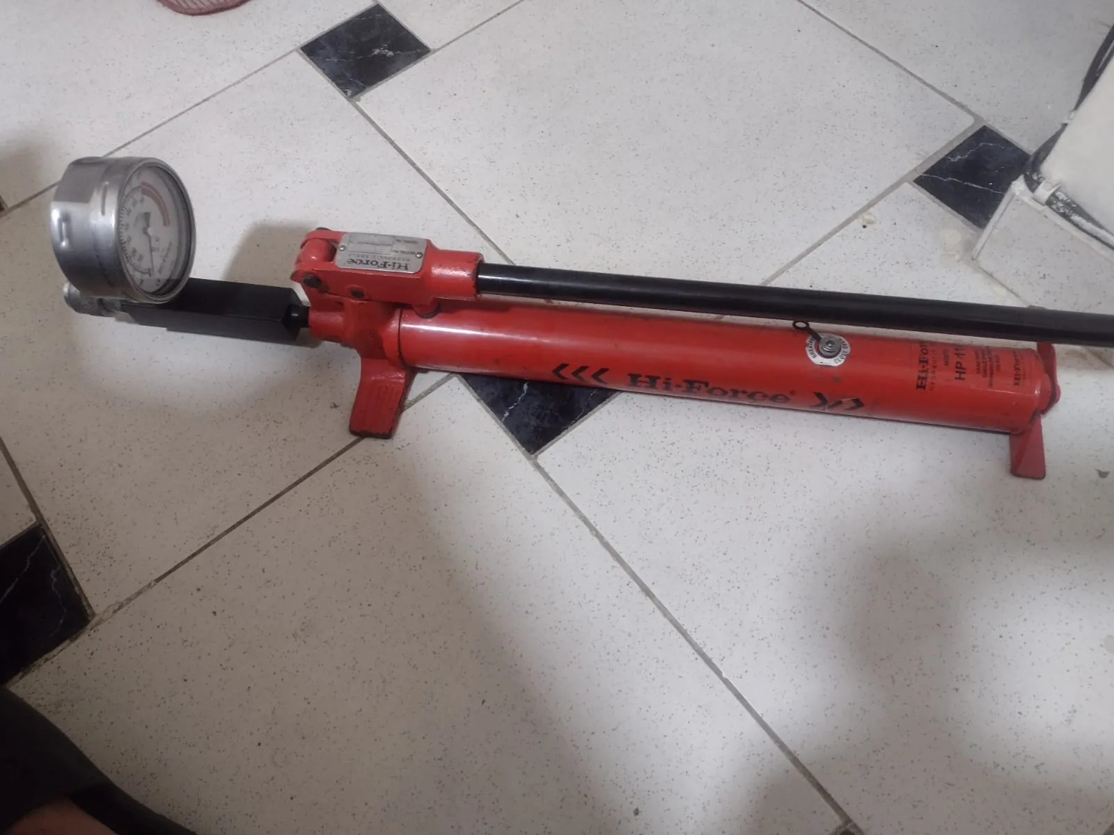 Hi-Force HP110, Single Speed, Hydraulic Hand Pump, 1.0L, 250mm Cylinder Stroke, 700 bar