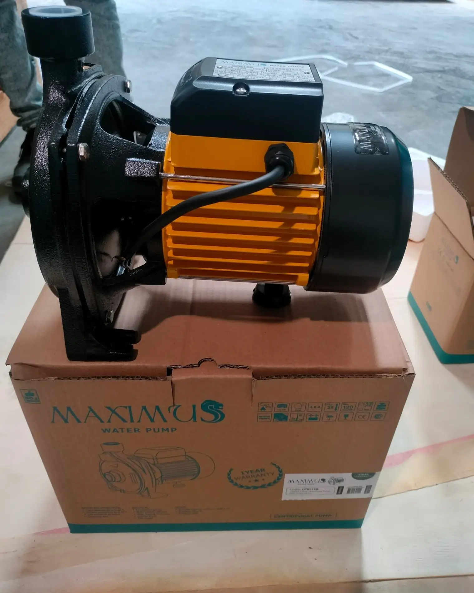 1 hp centrifu.pump (0.75kw,230v) Maximus